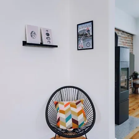 Apartman Luminous Retreat Spacious 2bd By Flat Mаnager *