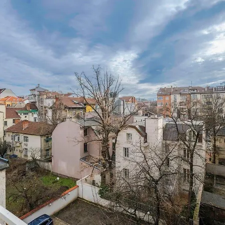 Апартамент Luminous Retreat Spacious 2bd By Flat Mаnager София