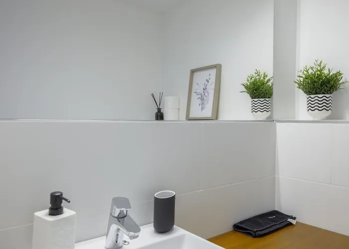 Luminous Retreat Spacious 2bd By Flat Mаnager Апартамент София